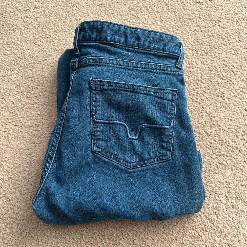 Lines Ranch - Lola Fit